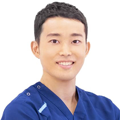 福岡院 管理者 片桐 大佑